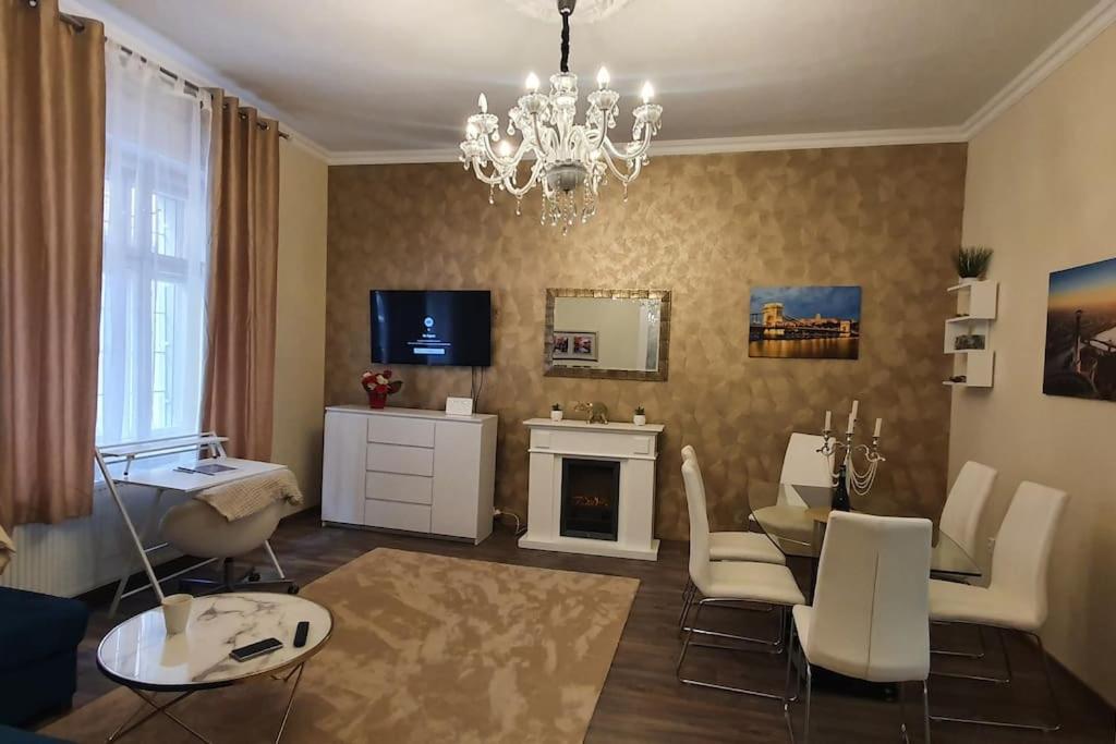 Buda Center Apartment 布达佩斯 外观 照片